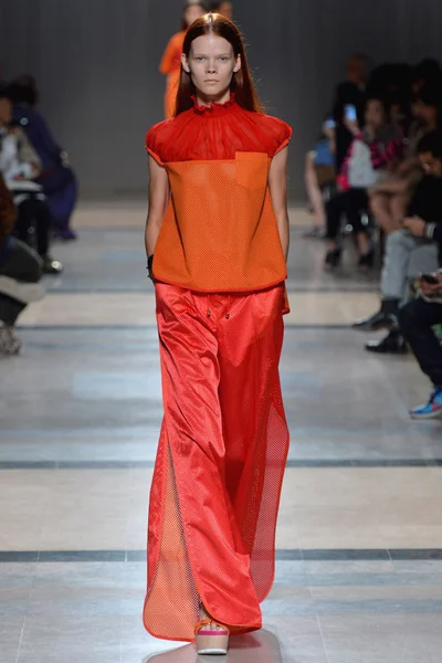 Look 8